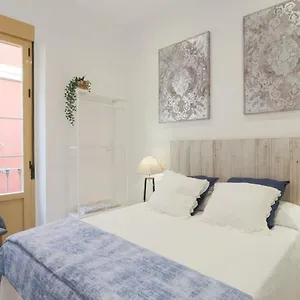 C93 - Trendy Two Bedrooms In Ollerias Málaga