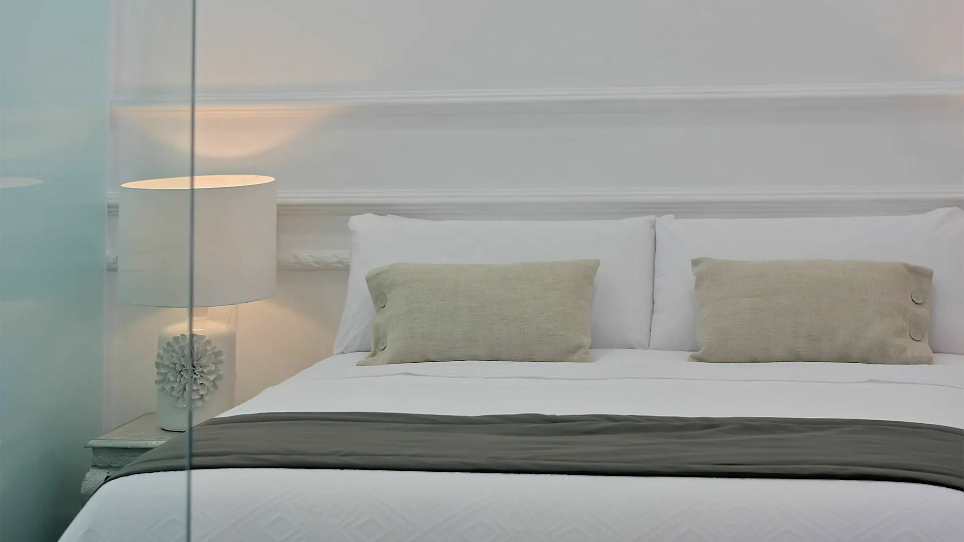 Apartment Apartamentos Plaza Constitucion - Larios Malaga