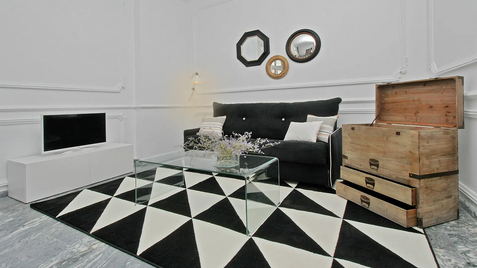 Apartamentos Plaza Constitucion - Larios Malaga 0*,  Spain