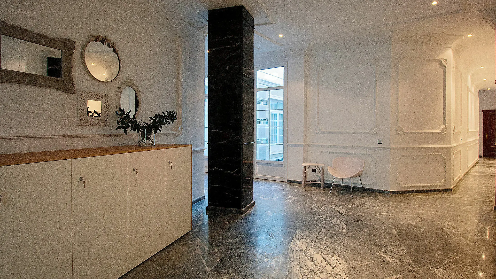 Apartamentos Plaza Constitucion - Larios Malaga 0*,